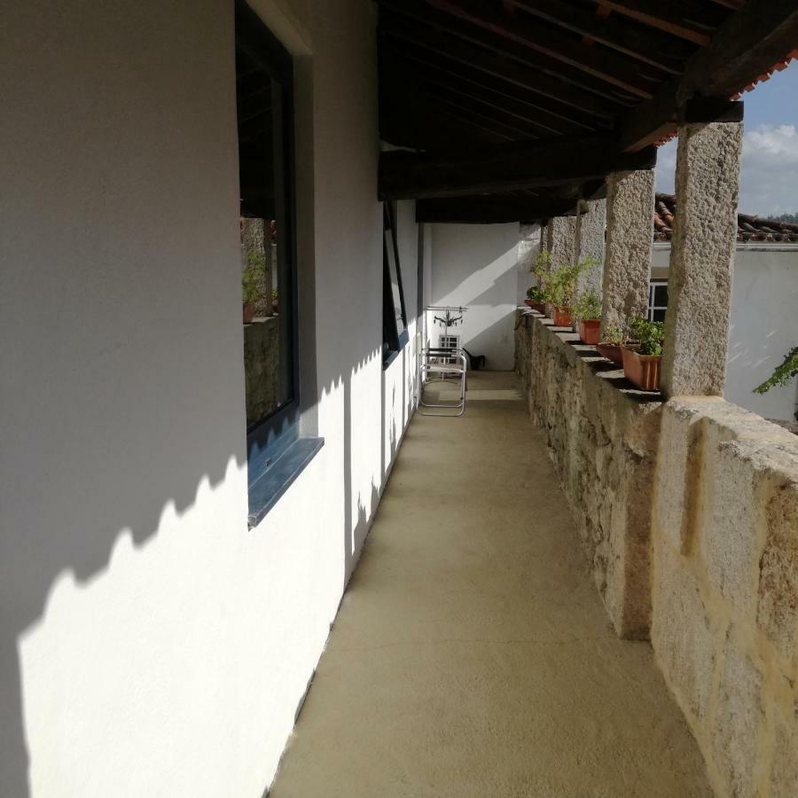 Casa Na Quinta De Valinhas Daire Vitorino dos Piães Dış mekan fotoğraf